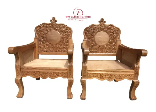 Royal Majesty: Antique Maharaja Chair